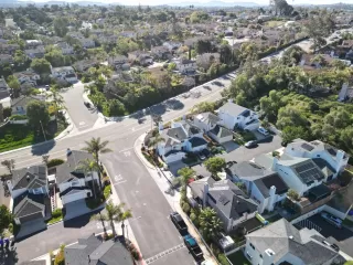 Photo #1: 240008782 Listing