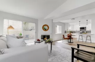 Photo #6: 240008782 Listing