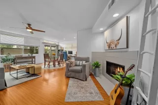 Photo #2: 240008783 Listing