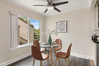 Photo #5: 240008813 Listing