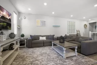 Photo #5: 240008822 Listing