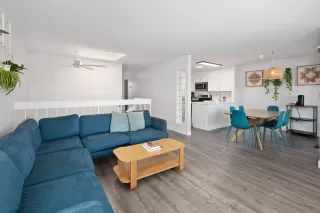 Photo #3: 240008840 Listing