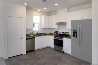 Photo #4: 240008842 Listing