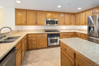 Photo #4: 240008862 Listing 