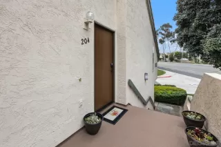 Photo #1: 240008907 Listing