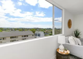 Photo #5: 240008914 Listing