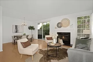 Photo #2: 240008943 Listing