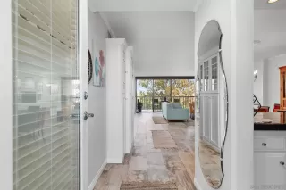 Photo #5: 240008944 Listing