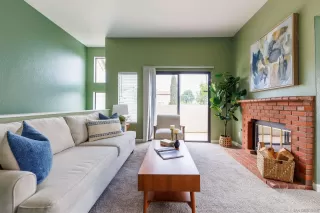 Photo #3: 240008946 Listing 