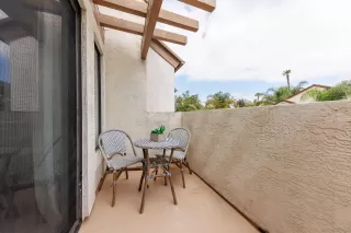 Photo #4: 240008946 Listing 