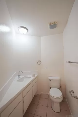 Photo #6: 240008974 Listing 