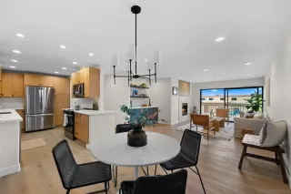 Photo #2: 240009011 Listing 