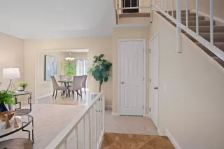 Photo #1: 240009012 Listing