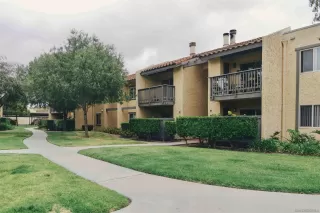 Photo #4: 240009053 Listing 