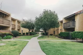 Photo #5: 240009053 Listing 