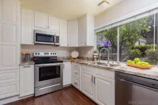 Photo #6: 240009063 Listing 