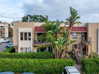 Photo #2: 240009086 Listing