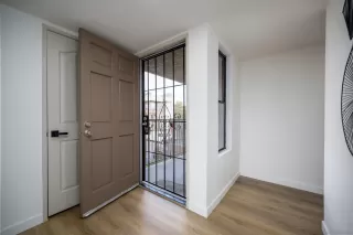 Photo #5: 240009086 Listing