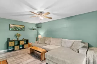 Photo #6: 240009097 Listing 