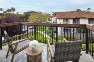 Photo #5: 240009119 Listing