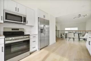 Photo #5: 240009136 Listing