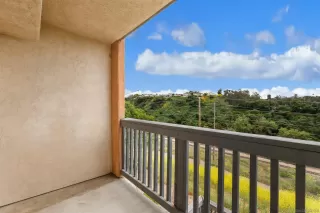 Photo #3: 240009147 Listing