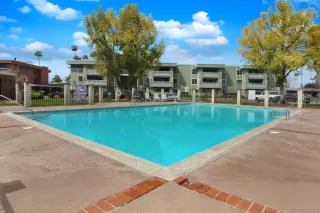 Photo #1: 240009179 Listing 