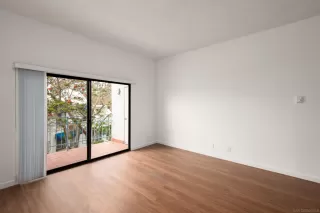 Photo #1: 240009198 Listing 