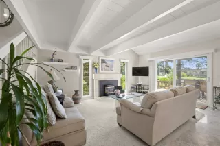 Photo #3: 240009218 Listing