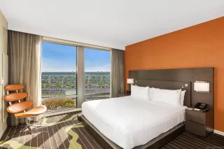 Photo #1: 240009381 Listing