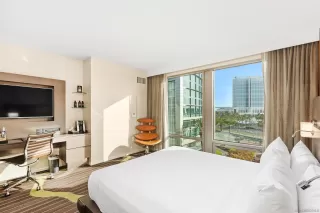 Photo #3: 240009381 Listing