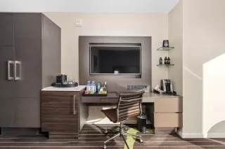 Photo #6: 240009381 Listing