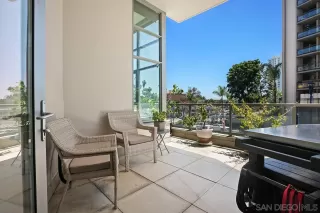 Photo #4: 240009402 Listing