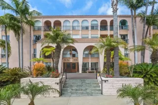 More Details about MLS # 240009425 : 4730 NOYES ST UNIT 107