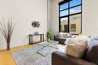 Photo #2: 240009526 Listing 