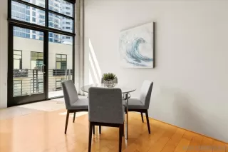 Photo #6: 240009526 Listing 