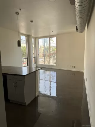 Photo #6: 240009546 Listing 