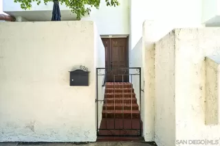 Photo #2: 240009547 Listing