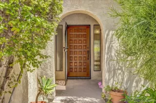 Photo #3: 240009580 Listing 