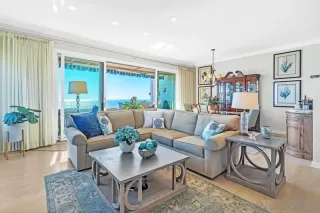 Photo #5: 240009635 Listing