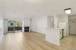 Photo #3: 240009666 Listing