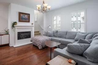 Photo #2: 240009677 Listing