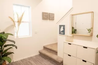 Photo #6: 240009686 Listing