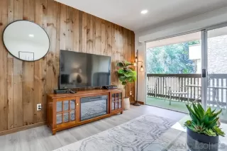 Photo #6: 240009727 Listing