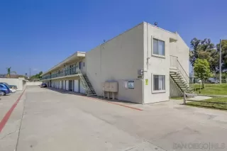 Photo #2: 240009775 Listing