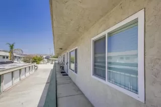 Photo #6: 240009775 Listing