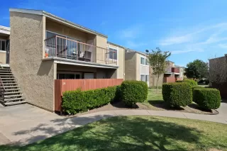 Photo #1: 240009779 Listing