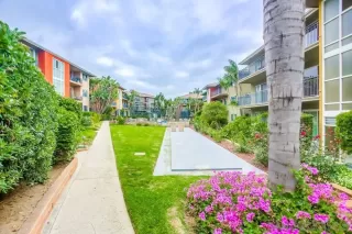 Photo #3: 240009782 Listing 