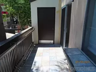 Photo #5: 240009796 Listing