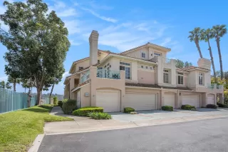 Photo #1: 240009804 Listing 